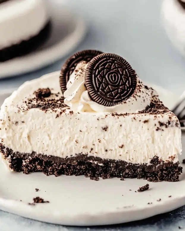 No-Bake Oreo Cheesecake is a must-try dessert!