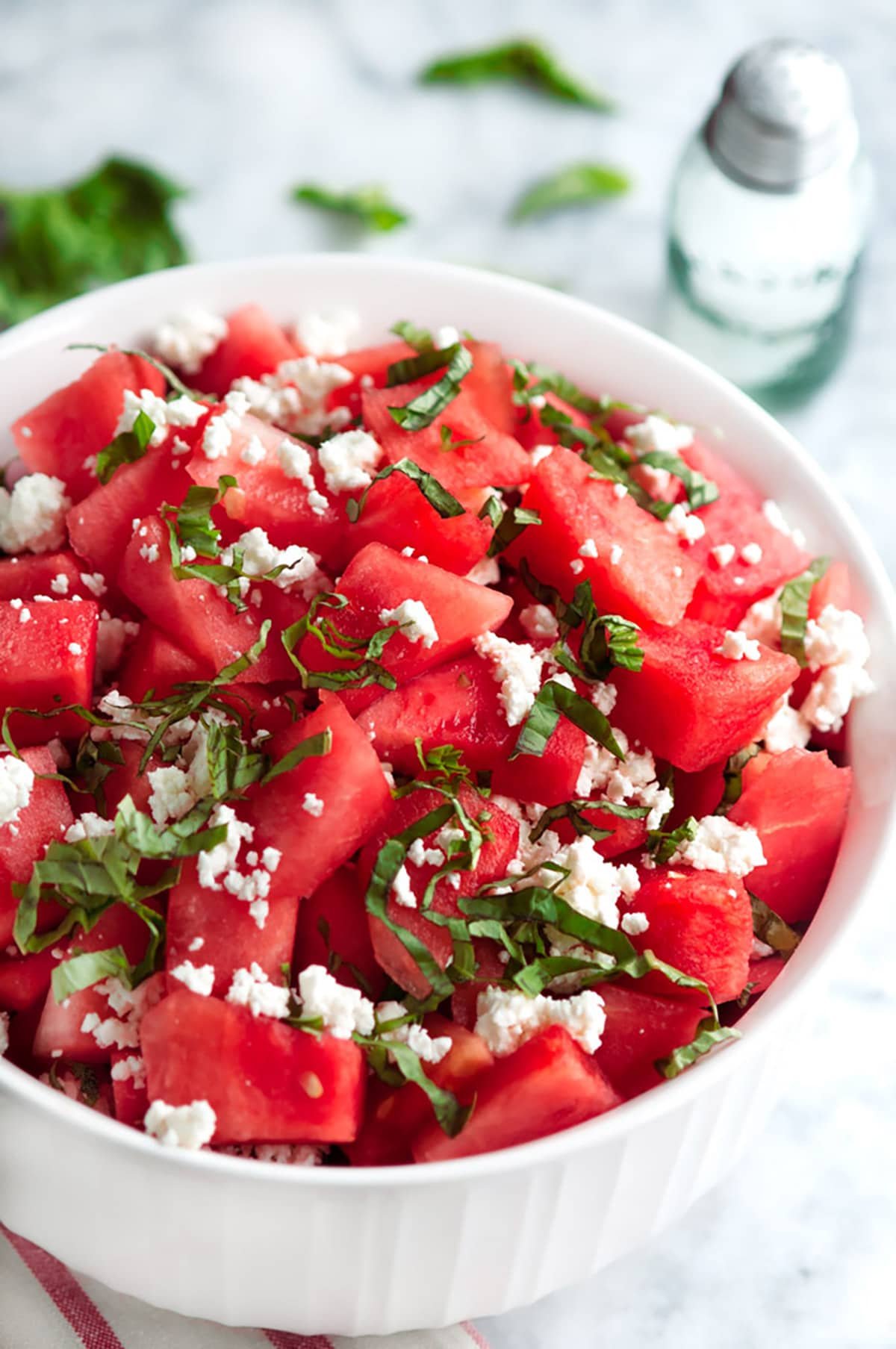 Watermelon and Goat Cheese Salad: A Refreshing Delight!