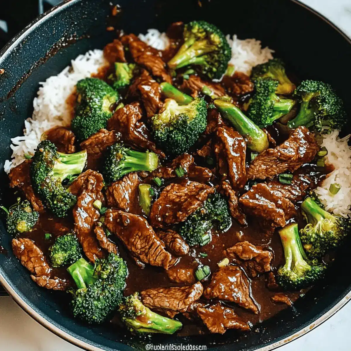 Delicious Chinese Beef and Broccoli Stir-Fry Made Easy