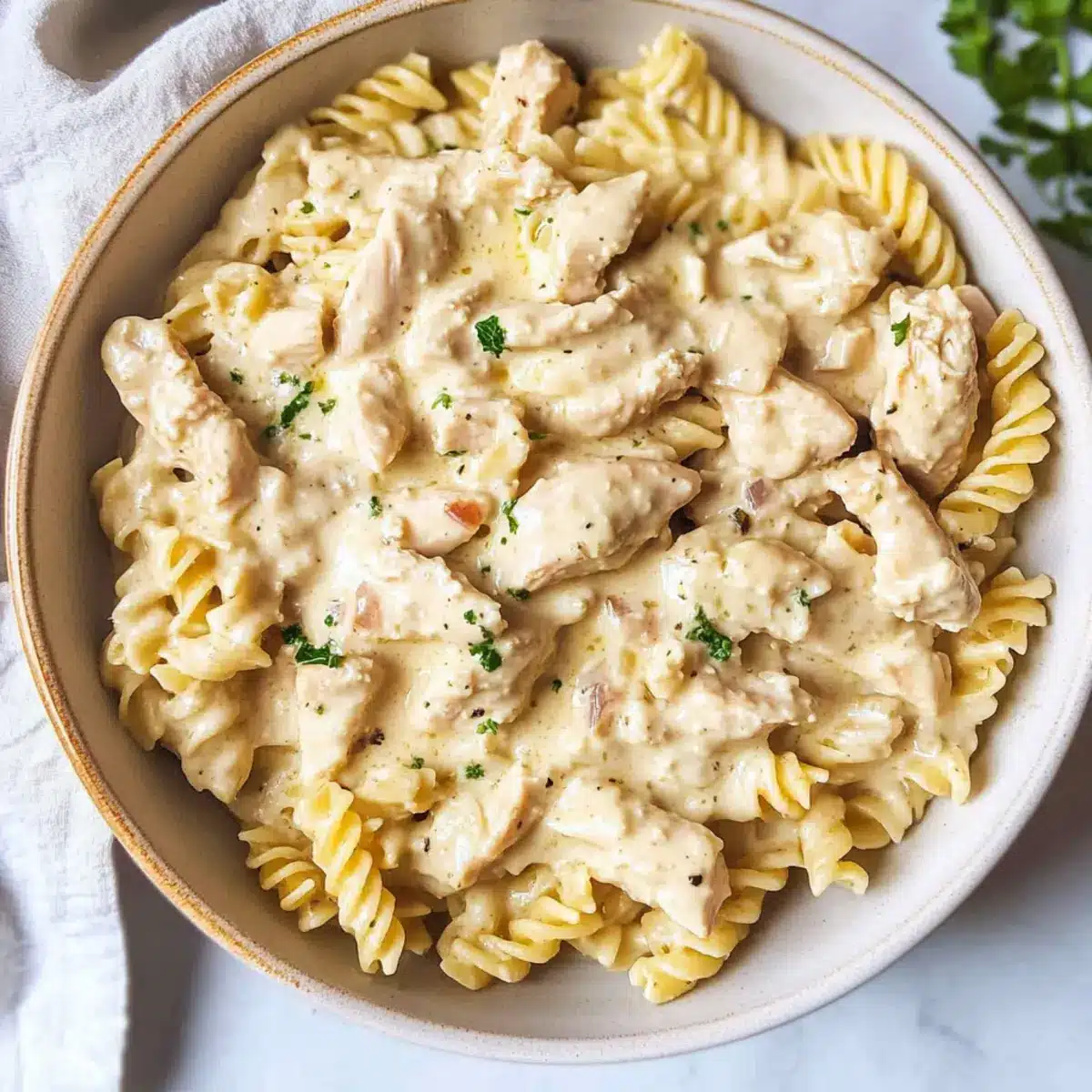 Crock Pot Garlic Parmesan Chicken Pasta
