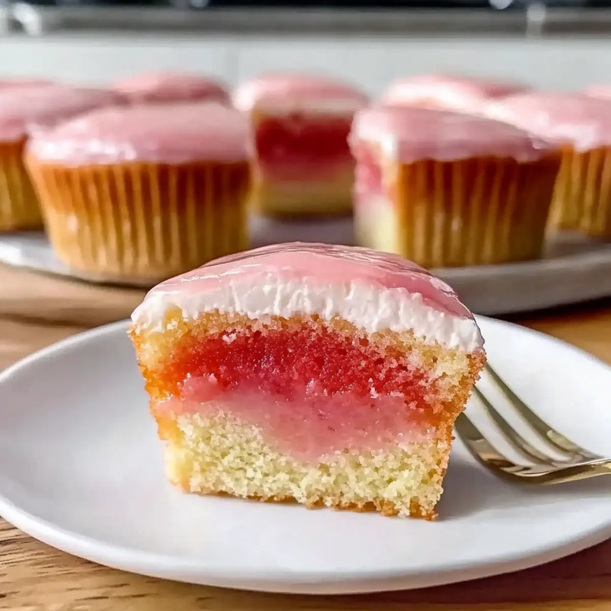 Hawaiian Mini Guava Cakes